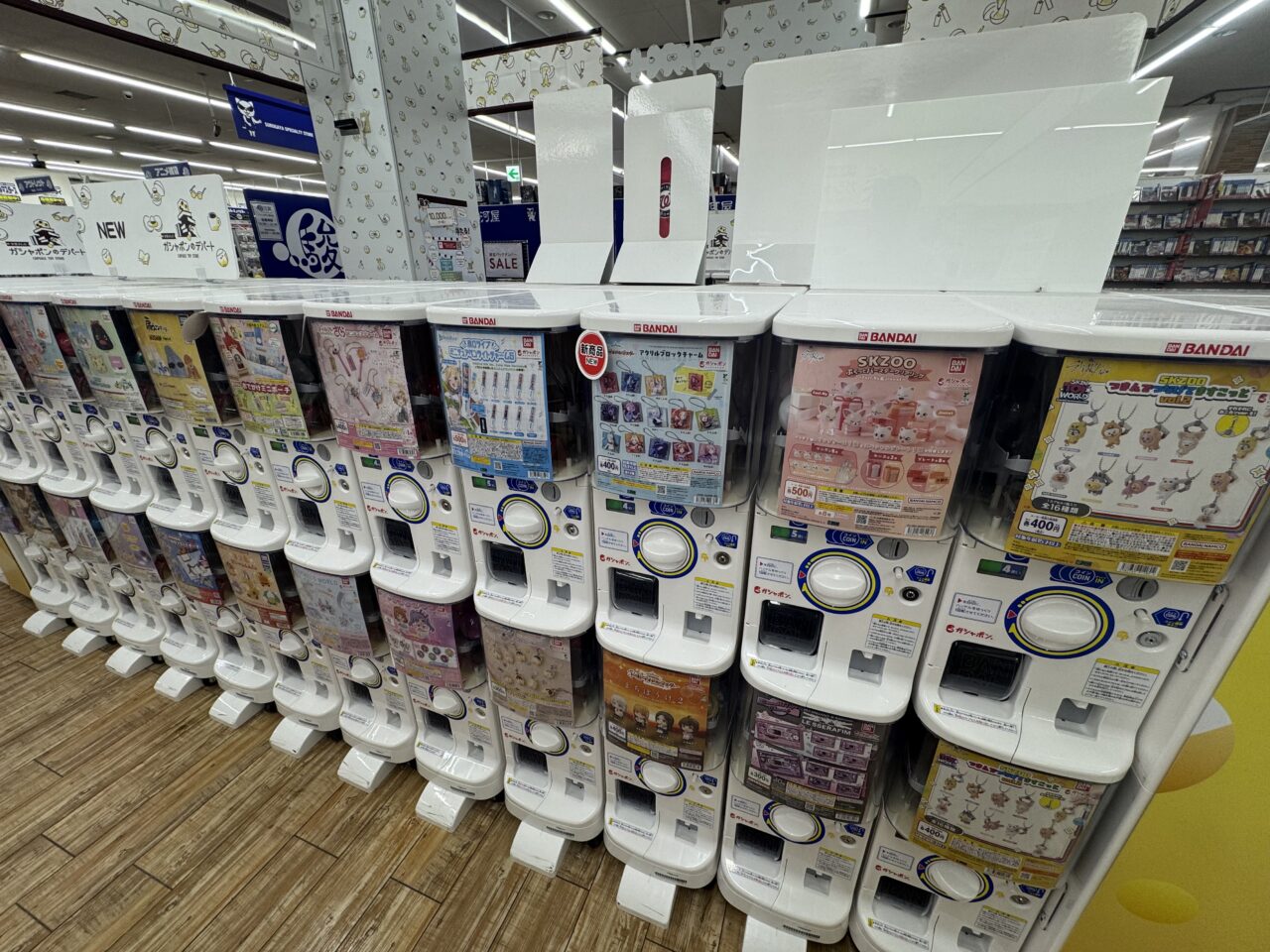 2026年4月本屋さんのガシャポンのデパート TSUTAYAイオンタウン郡山店のガシャポン