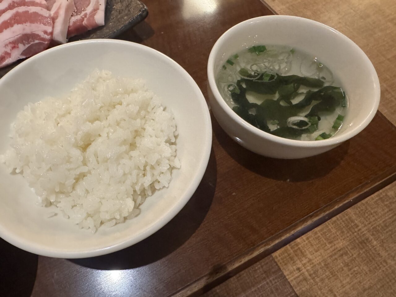 2026年5月牛豊八山田店のファミリーセットのご飯とスープ