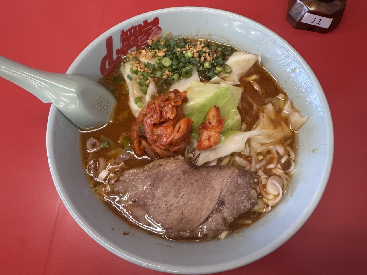 2026年8月山岡家郡山店の期間限定旨辛スタミナラーメン