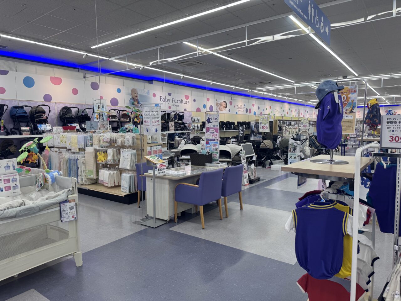 2026年8月ベビーザらスの店内